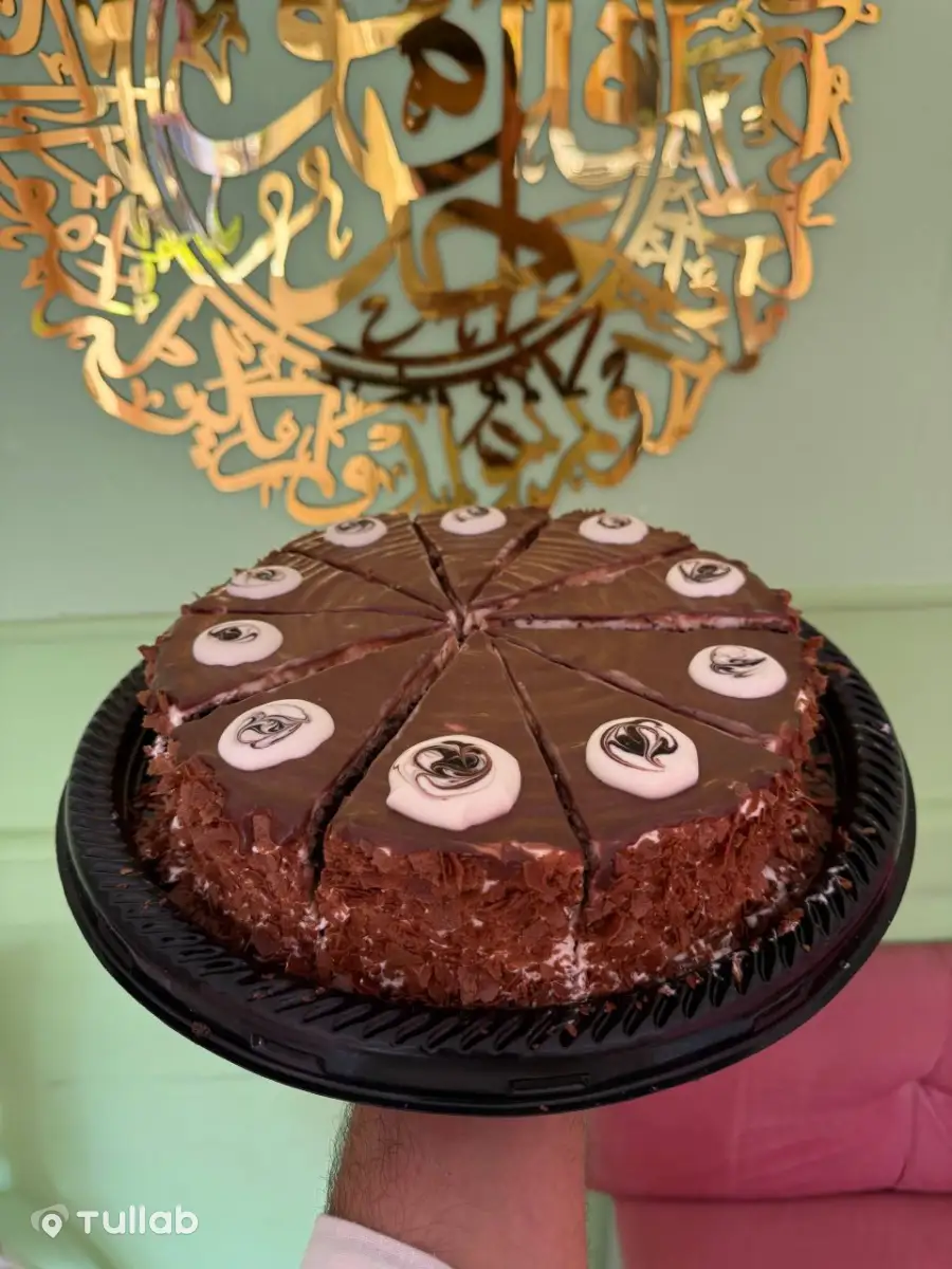 Торттор буйрутма менен, BekBonCake