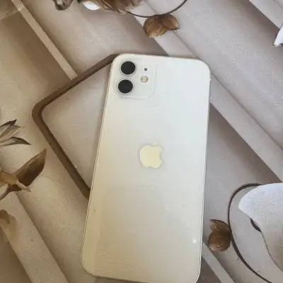 iPhone 12, 64GB
