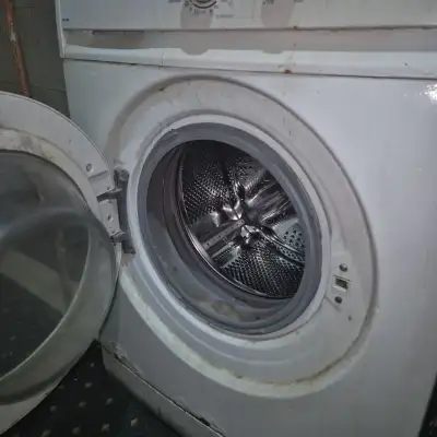 Продаётся стиральная машина