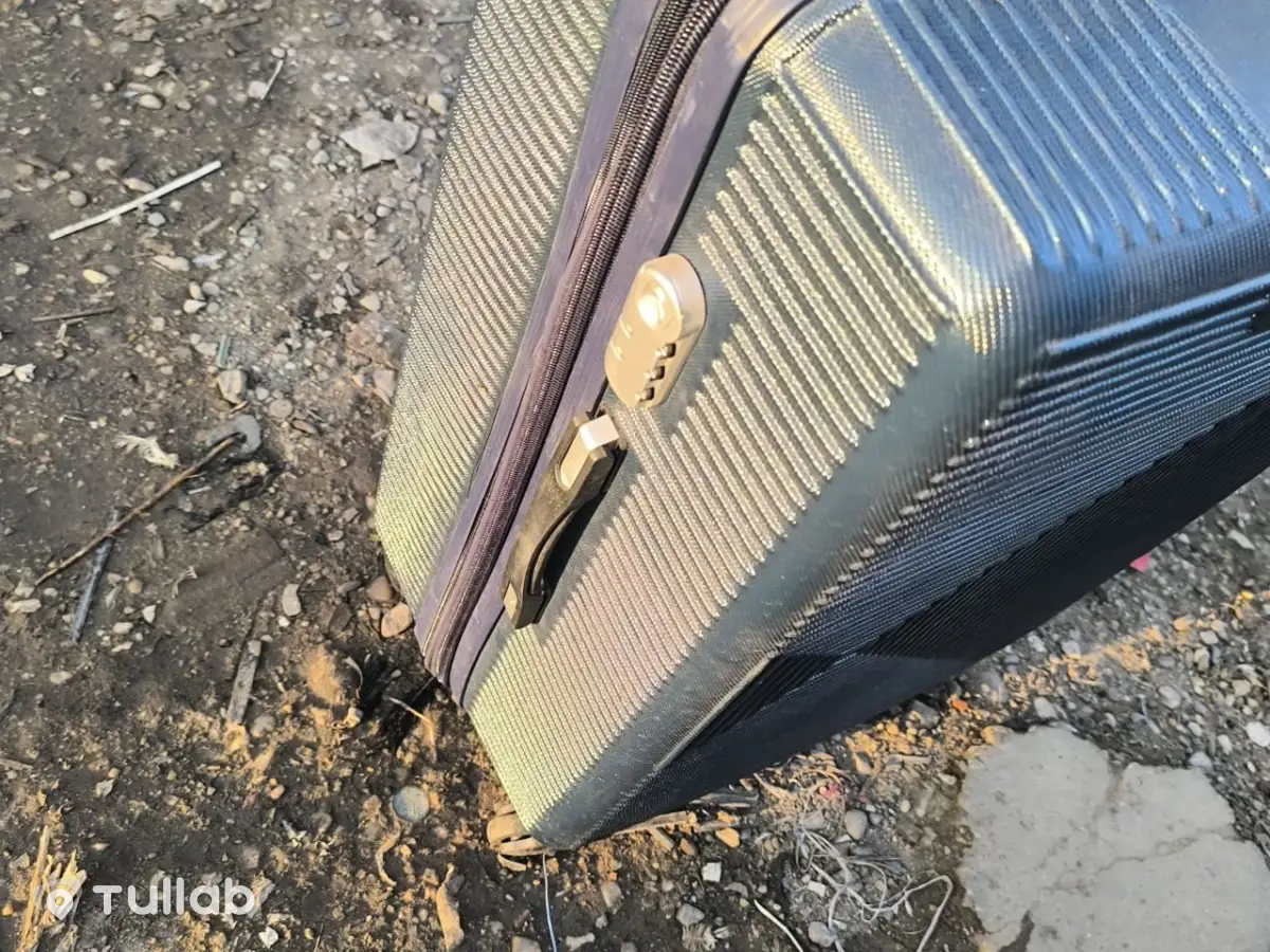 Большой чемодан, новый