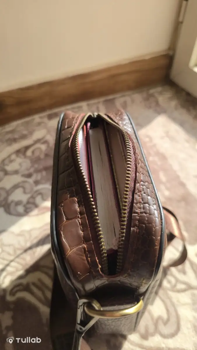 Handmade leather clutch bag