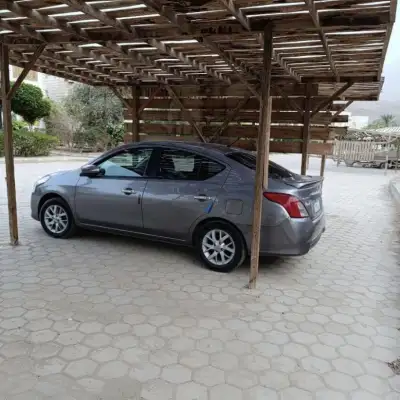 Nissan Sunny сдаётся в аренду помесячно