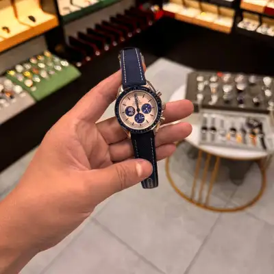 Часы Omega механические