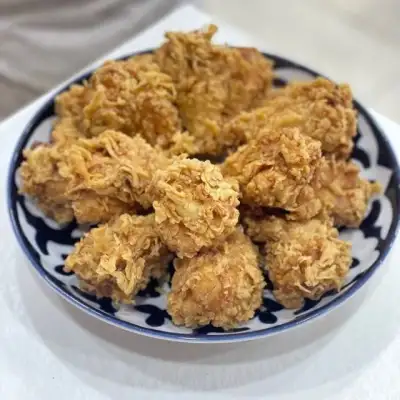 KFC крылышки и картофель фри на заказ