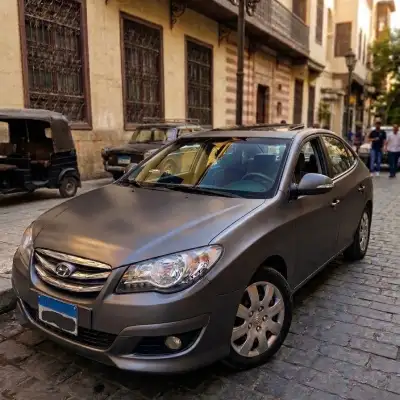 Hyundai Elantra в аренду