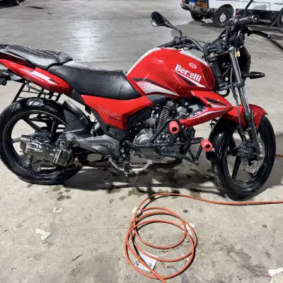 Benelli vlr 150