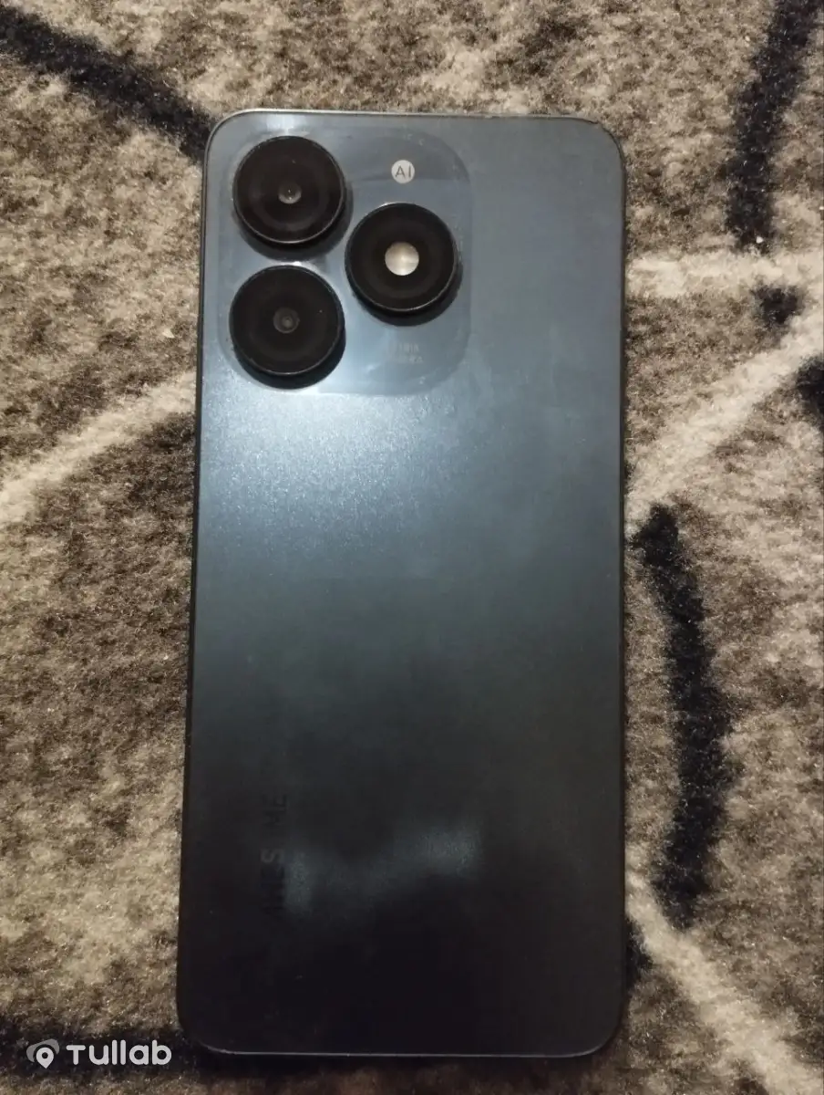 Телефон itel A70
