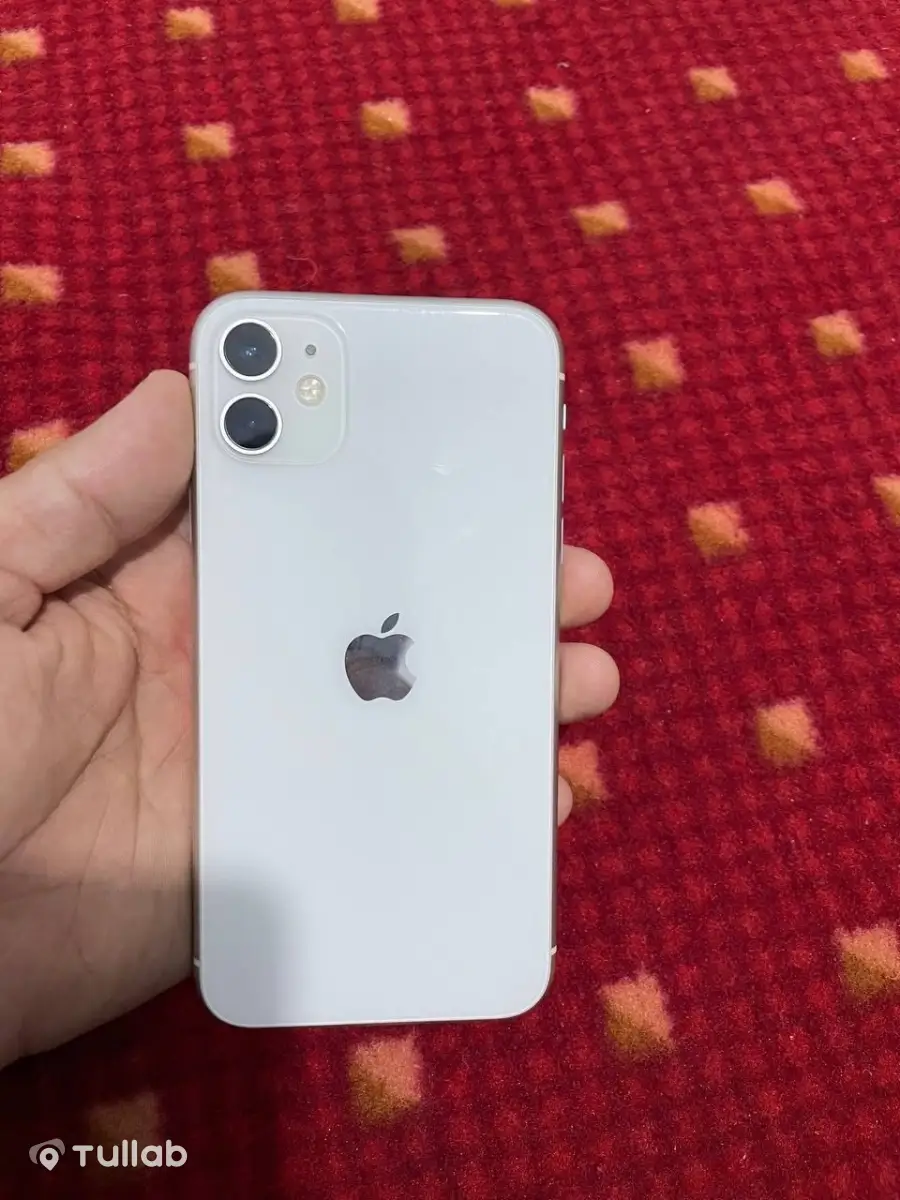 iPhone 11