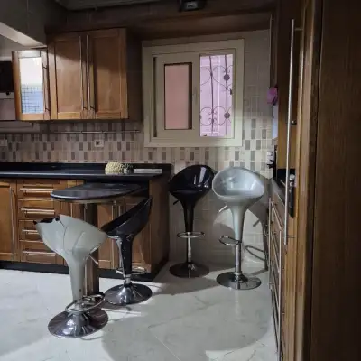 Продаётся вся кухонная обстановка, кроме холодильника