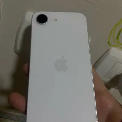 Продаётся iPhone 16e