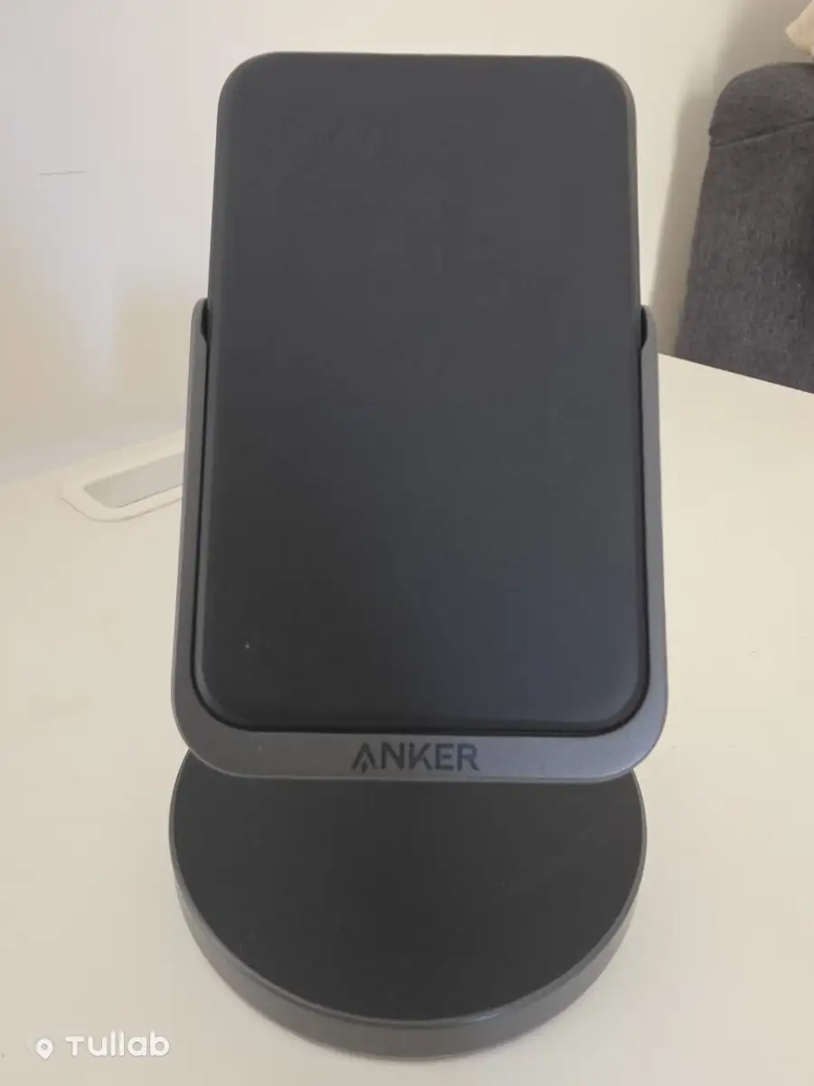 Беспроводная зарядка Anker