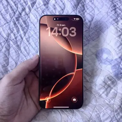 iPhone 16 Pro Max, 700$