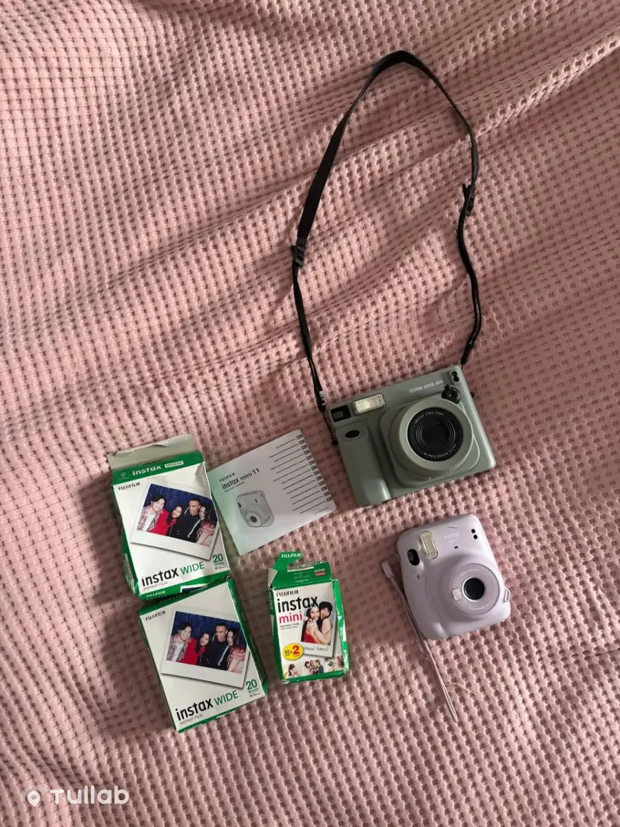 Instax WIDE жана Mini картридждери, эки фотоаппарат