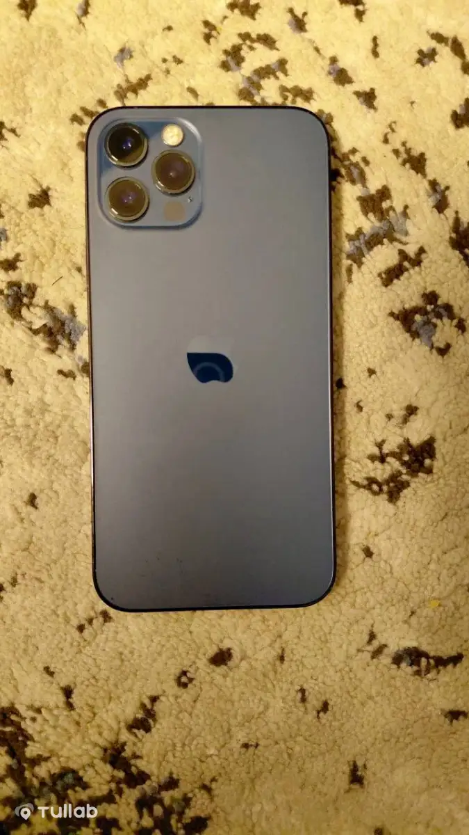iPhone 12 Pro, синий цвет