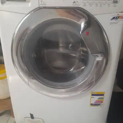 Продаётся домашняя техника и мебель