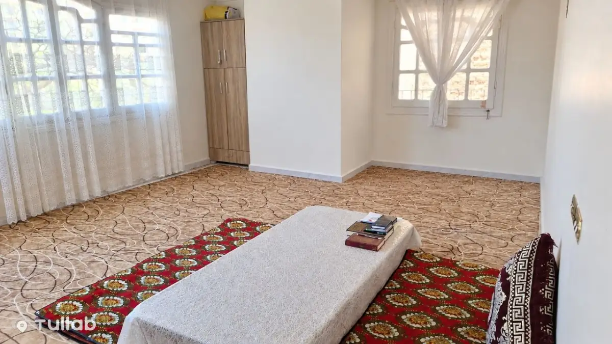 Передаётся квартира, 9-й район, 3 комнаты