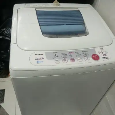 Kir mashina, gaz pechka va Ariston sotiladi